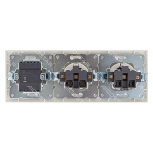 Conjunto de 2 Tomadas Tipo Schuko + Interruptor de 2 Vias