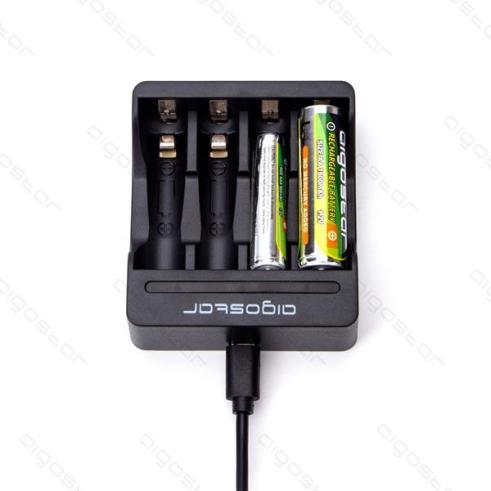 CARREGADOR DE BATERIA 4 AA / AAA