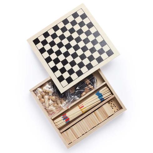 Conjunto de Jogos de Madeira