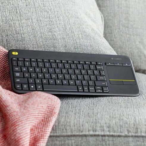 Teclado sem fio Logitech K400 Plus com touchpad para PC/TV
